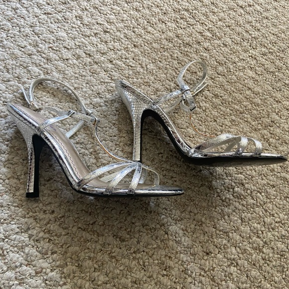 Platinum BP silver heels - never worn - Picture 6 of 6